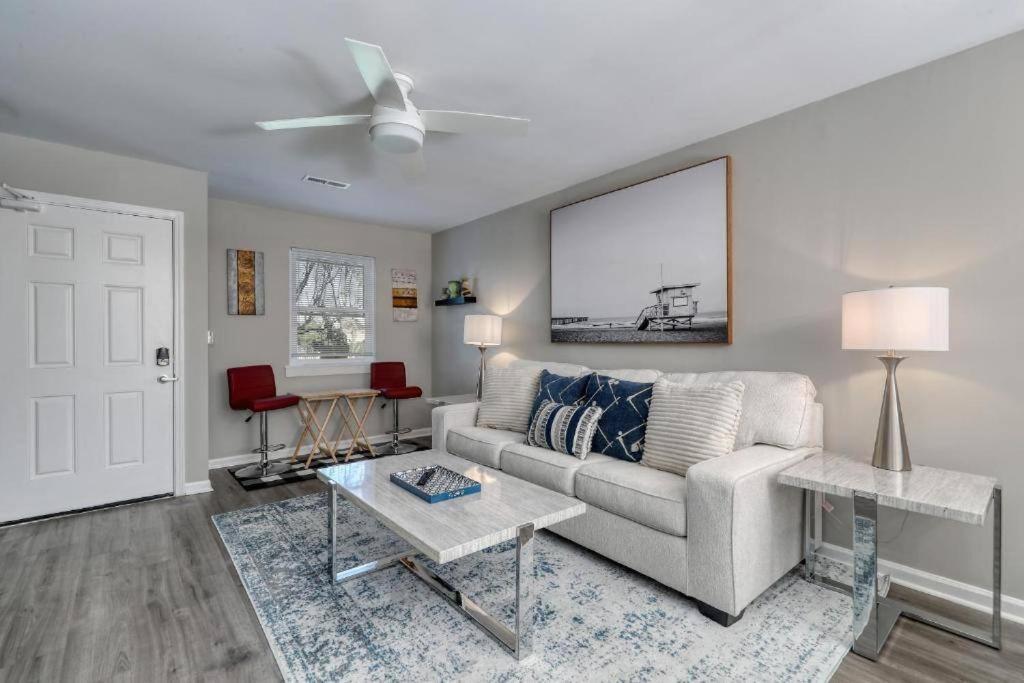 Ferienwohnung Stylish Haven New Walk To The Ocean Smart Tvs Wifi Myrtle Beach Exterior foto